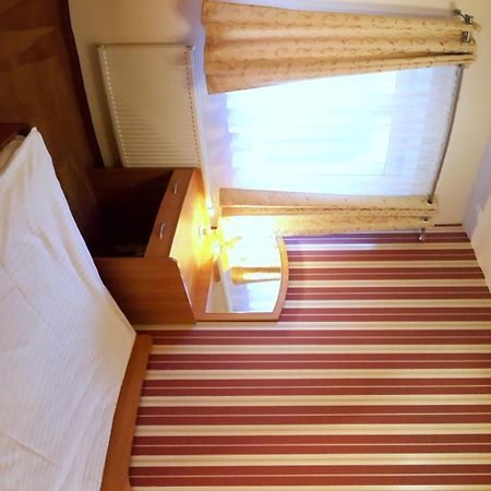 Hotel Marco Plonsk Szkolna 115 Екстер'єр фото